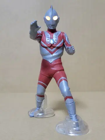 울트라맨 궁극의 루미너스 조피 루미너스 유닛 포함