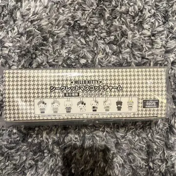 헬로키티 시크릿 마스코트 참 1상자