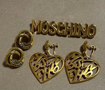 Moschino 하트 귀걸이 귀걸이 브로치 세트 빈티지 상품