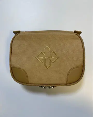 ANA 퍼스트 클래스 어메니티 파우치 ETTINGER