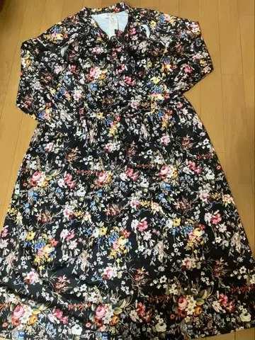 새상품 슈퍼뷰티 44 XL 여성용 긴팔 원피스 꽃무늬