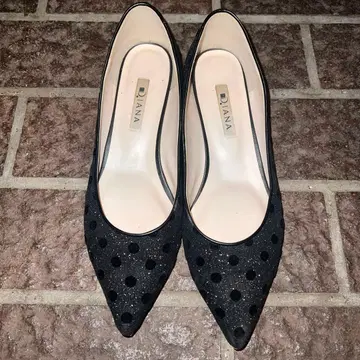 DIANA 도트 펌프스 24.5cm