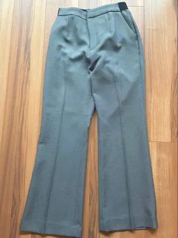 BARNYARDSTORM 플레어 팬츠 11/9까지 판매!