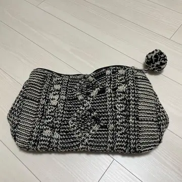 뜨개질 디자인 클러치백 폼폼 포함