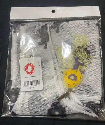 블랙 미야쿠미야쿠 레이스 백 모노톤