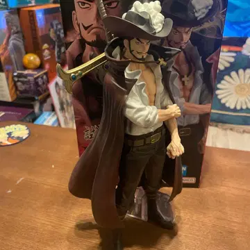 제일복권 원피스 D상 쥬라큘 미호크 MASTERLISE