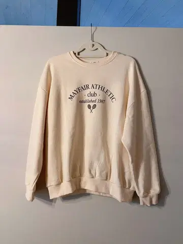 클럽 로고 맨투맨 아이보리 한국