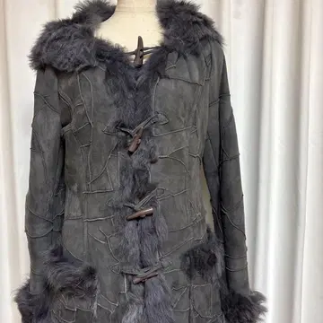 따뜻한 차콜 그레이 무스탕 코트 시착만 한 상품(^^) 크리스마스 세일