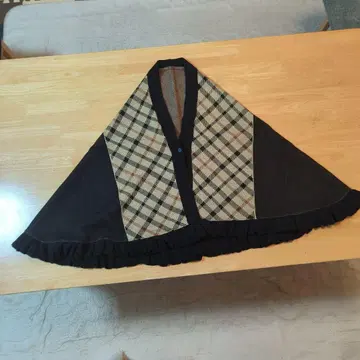 DAKS 체크 무늬 니트 판초 일본제