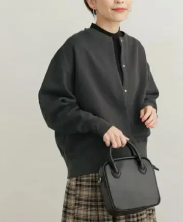 어반 리서치 도어스 속기모 맨투맨 가디건