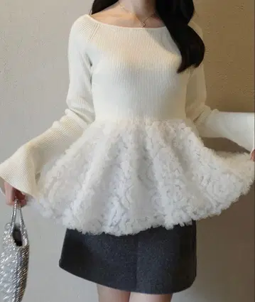 junoah 튤 페플럼 도킹 니트