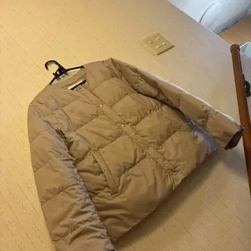 노카라 다운 자켓