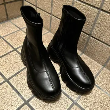 로리즈팜 스트레치 스니커즈 부츠 통굽 블랙 L