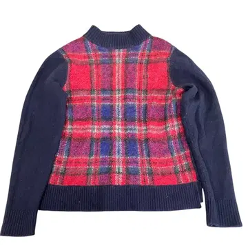 체크 무늬 터틀넥 니트