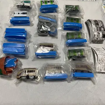 캡슐 프라레일 멋진 홀리데이 행락열차편