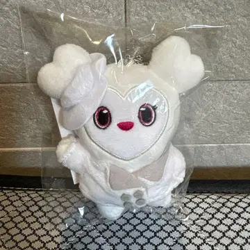 미개봉 TWICE DAVELI 봉제 인형 화이트