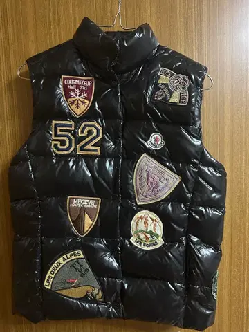 MONCLER 패치 다운 베스트 사이즈 2