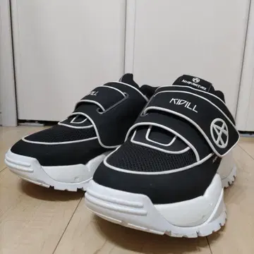 KIDILL x ACUPUNTURE 스니커즈