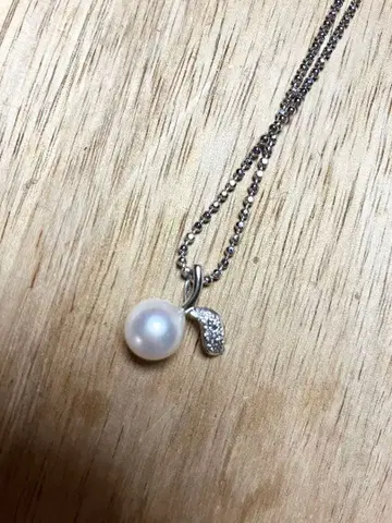 미사용 사과 모티브 펄 목걸이