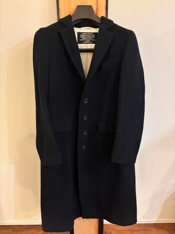 CABANE de ZUCCA 블랙 체스터 코트