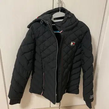 TOMMY HILFIGER 블랙 다운 자켓 S