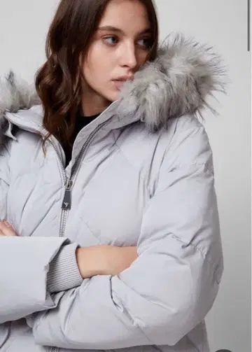 Guess 롱 기장 다운 코트