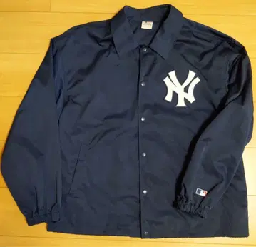 New York Yankees 나일론 자켓 L 사이즈