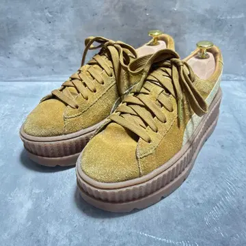 PUMA FENTY 통굽 스웨이드 스니커즈 23.5cm