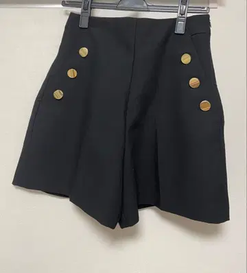 [ 미사용 새상품 ] ZARA 숏팬츠 블랙