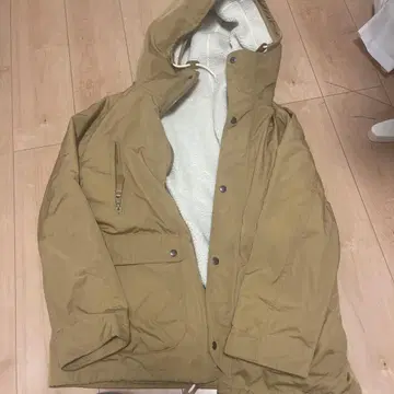 이카 마운틴 후드티 베이지 LL 사이즈