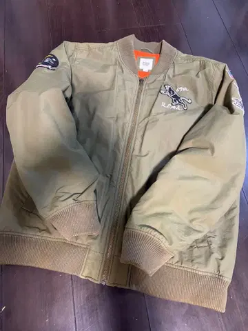 GAP MA-1 스타일 자켓 올리브 그린
