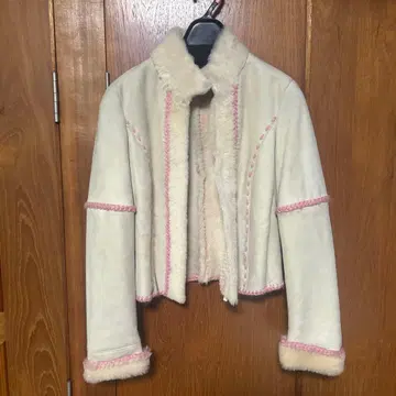 FLORA SMITH 이탈리아제 무스탕 코트 42 사이즈