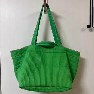 비오는날 정원 대나무