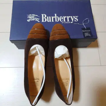 버버리 스웨이드 펌프스 다크 브라운 콤비