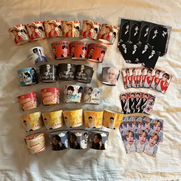 BTS 방탄 생일 카페 컵홀더 엽서