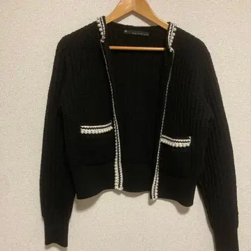 새상품급 마르티니크 펄 가디건