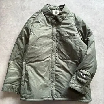 새상품급 유니클로 안야 힌드마치 퍼프 테크 셔츠 자켓 카키 XL