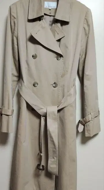 새상품급 엠프리미어 트렌치코트 코트