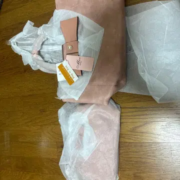 핑크 핸드백 합성 피혁