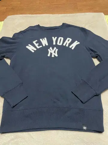 47 NEW YORK 트레이닝복 네이비