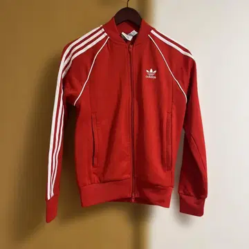 adidas 레드 집업 자켓