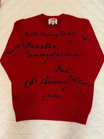 Master Bunny Edition 스웨터 사이즈 2 레드
