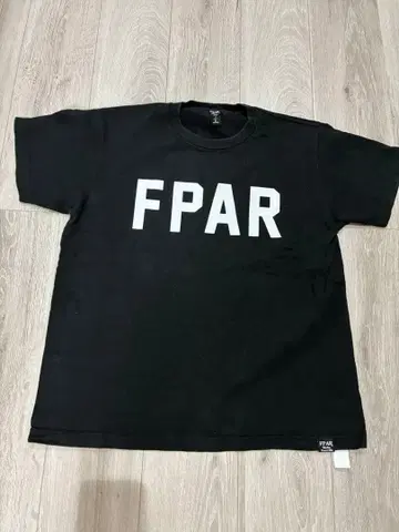FPAR 블랙 T셔츠 L 우라하라 40%