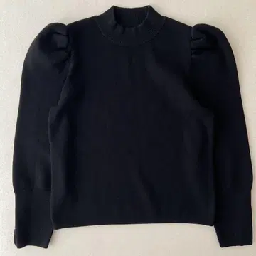 엠프리미어 튤 펄 하이넥 니트 풀오버 정가 26,400엔