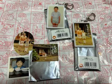 고민카 마유리카 키링과 스티커 세트