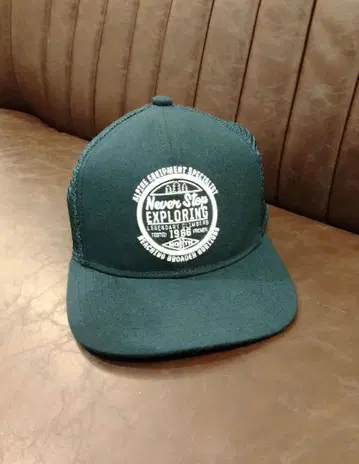 The North Face Never Stop Exploring 캡