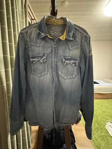 T.M.T. Big Holiday 데님 셔츠 S