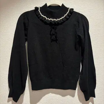 Ank Rouge 3개 리본 프릴 니트