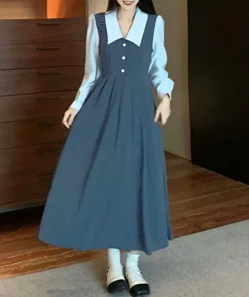 카라 부착 도킹 원피스