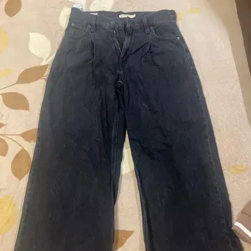 Levi's 블랙 와이드 레그 데님